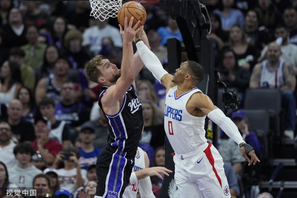 队与公众更 队与公众更