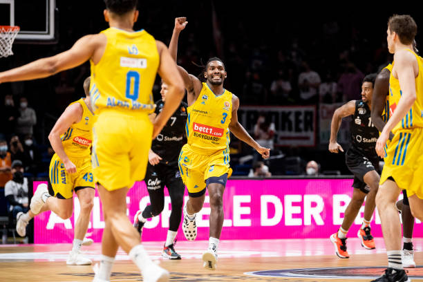 他们将在国 他们将在国