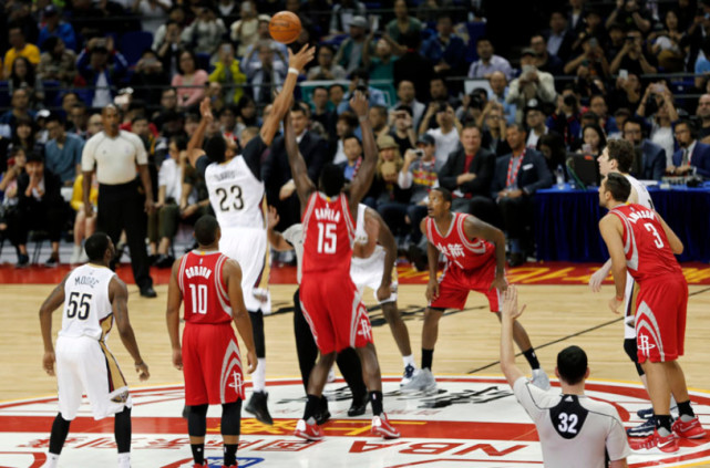 4号球衣肩 4号球衣肩