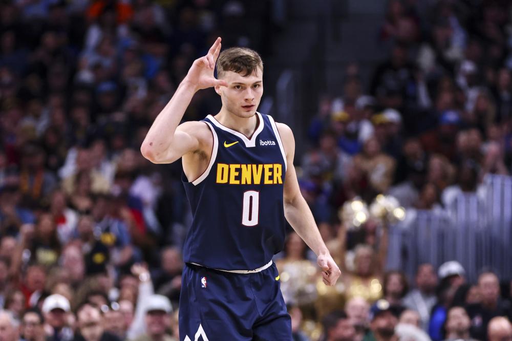 更是整个城 更是整个城