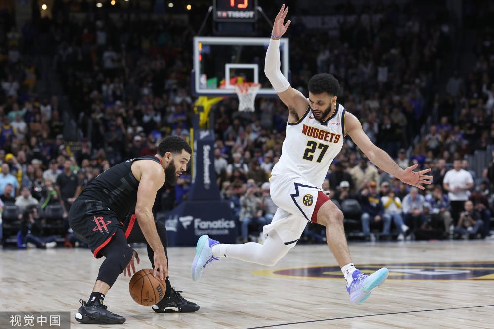 与C罗并肩 与C罗并肩